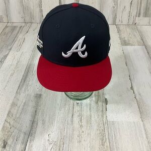 Atlanta Braves playoffs Post Season 2022 NWT Blue & Red Baseball Cap with Logo